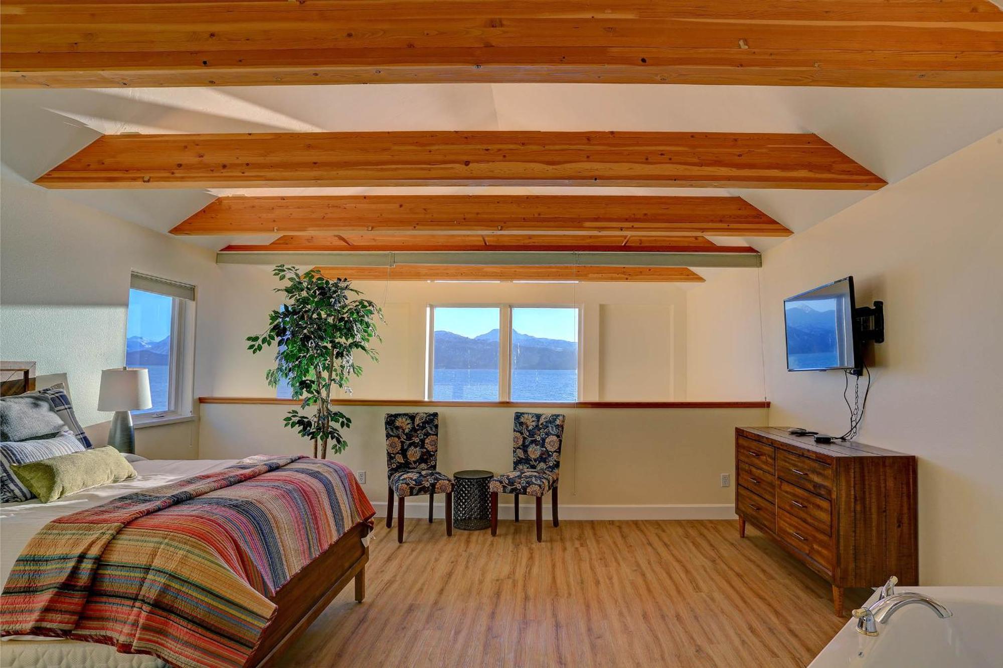 Land'S End Hotel Хоумър Стая снимка